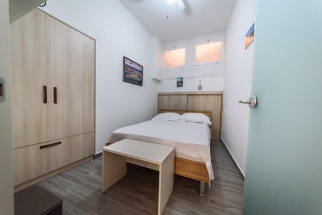 Apartment Mila Adria Zara Esterno foto